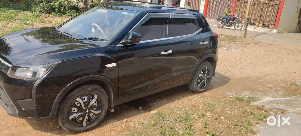 Mahindra Xuv300 W4 2024 Petrol Manual
