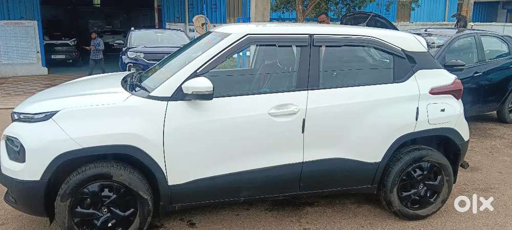 Tata Punch 1.2 Revotron Petrol 2024