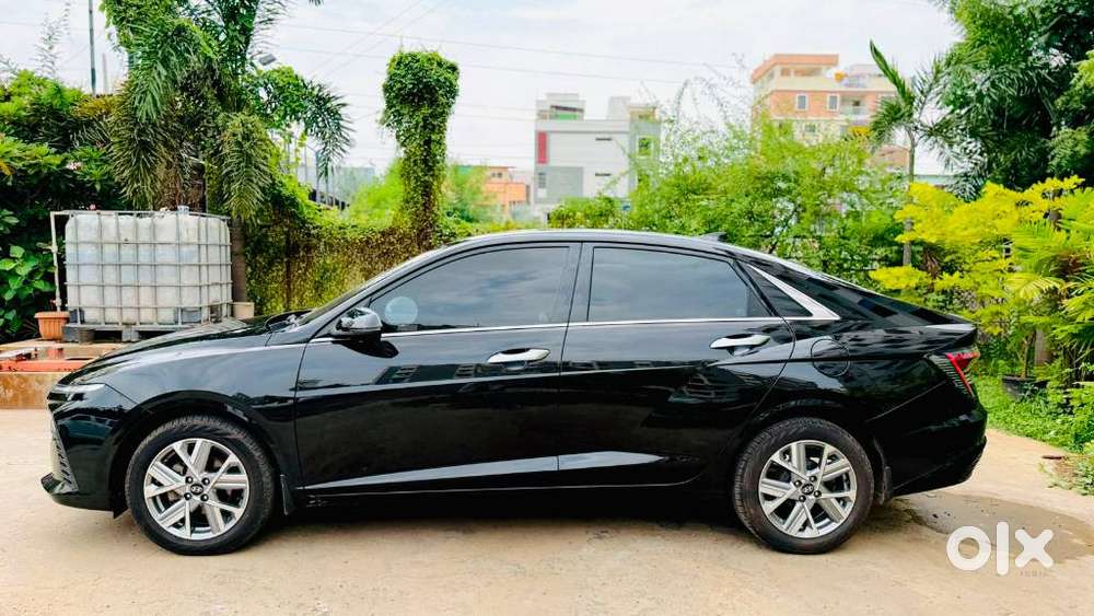 Hyundai Verna Sx(o) Petrol At, 2025, Petrol