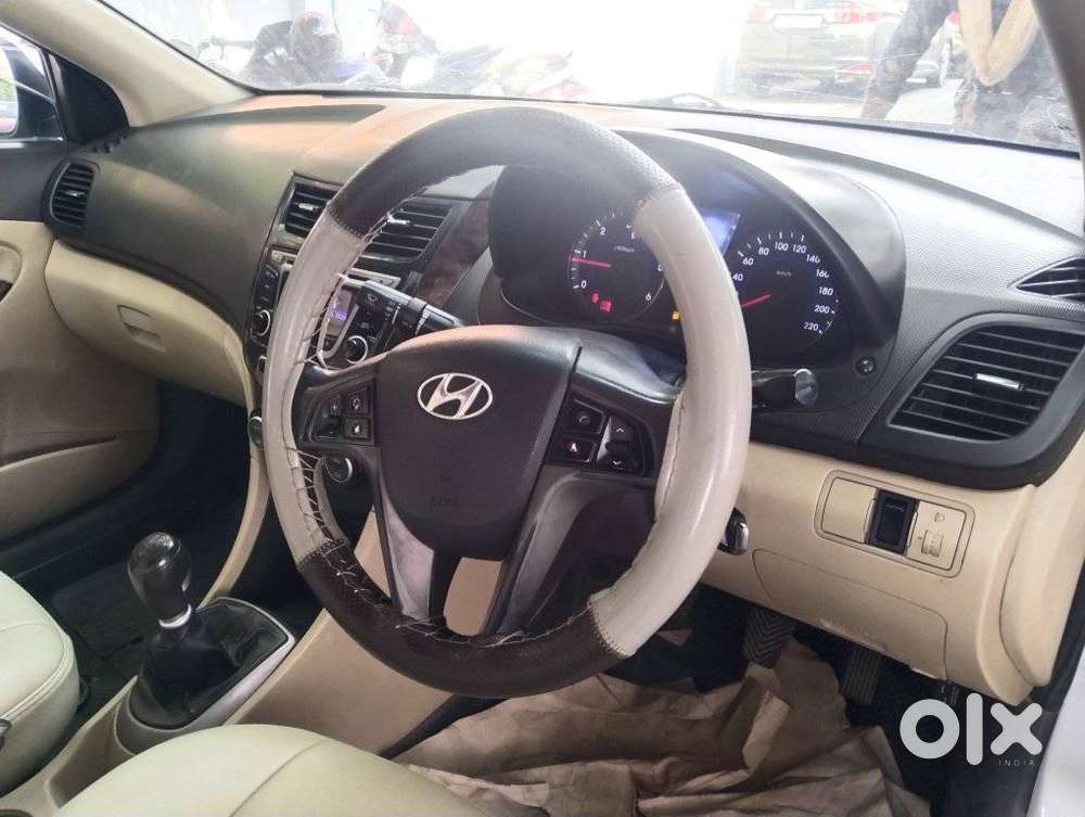 Hyundai Verna 1.5 S Vtvt, 2015, Diesel