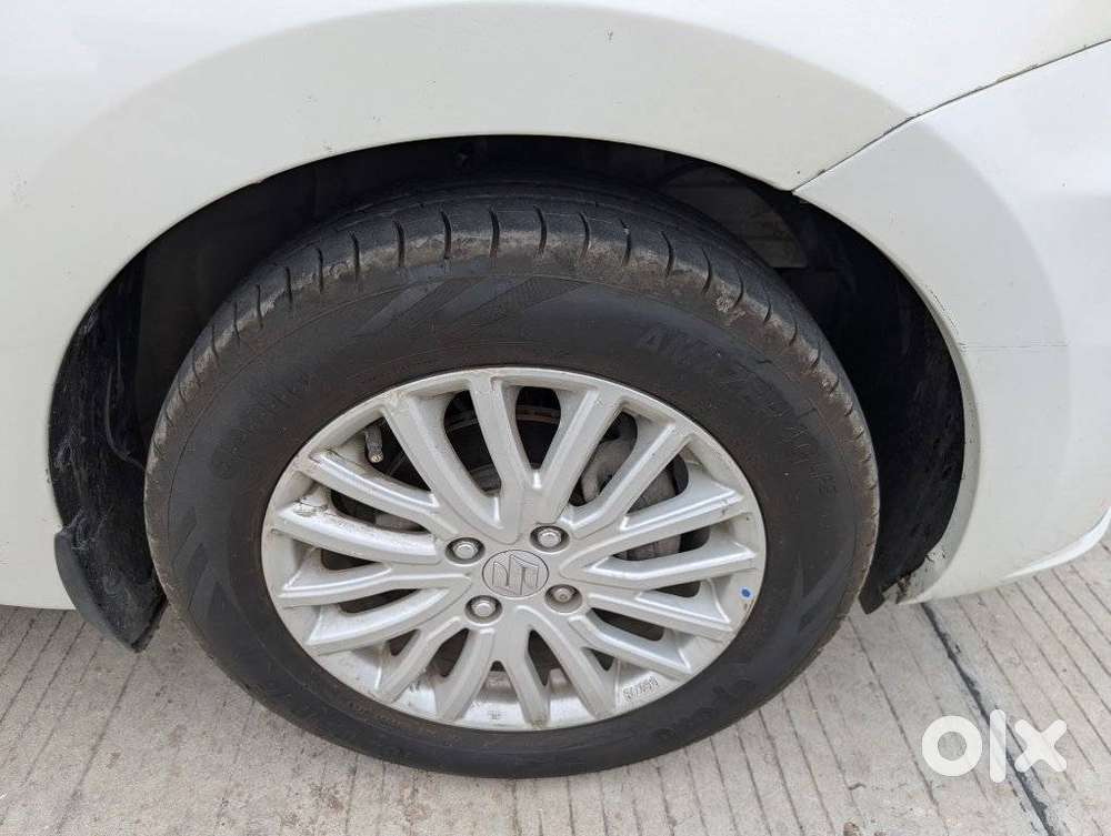 Maruti Suzuki Swift Dzire 1.3 Zxi, 2021, Petrol