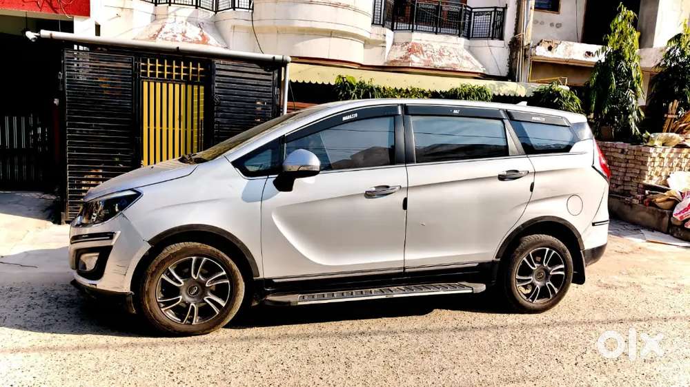 Doctor Owned,mahindra Marazzo, Showroom Condition For Sale