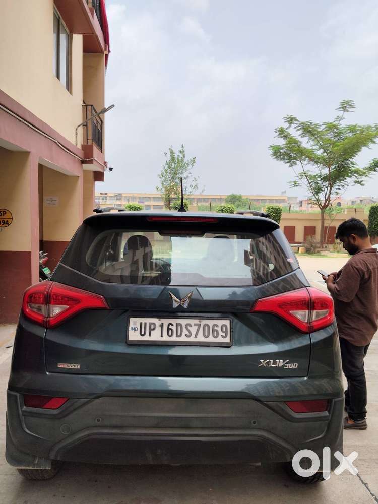 Mahindra Xuv300 Petrol 2023