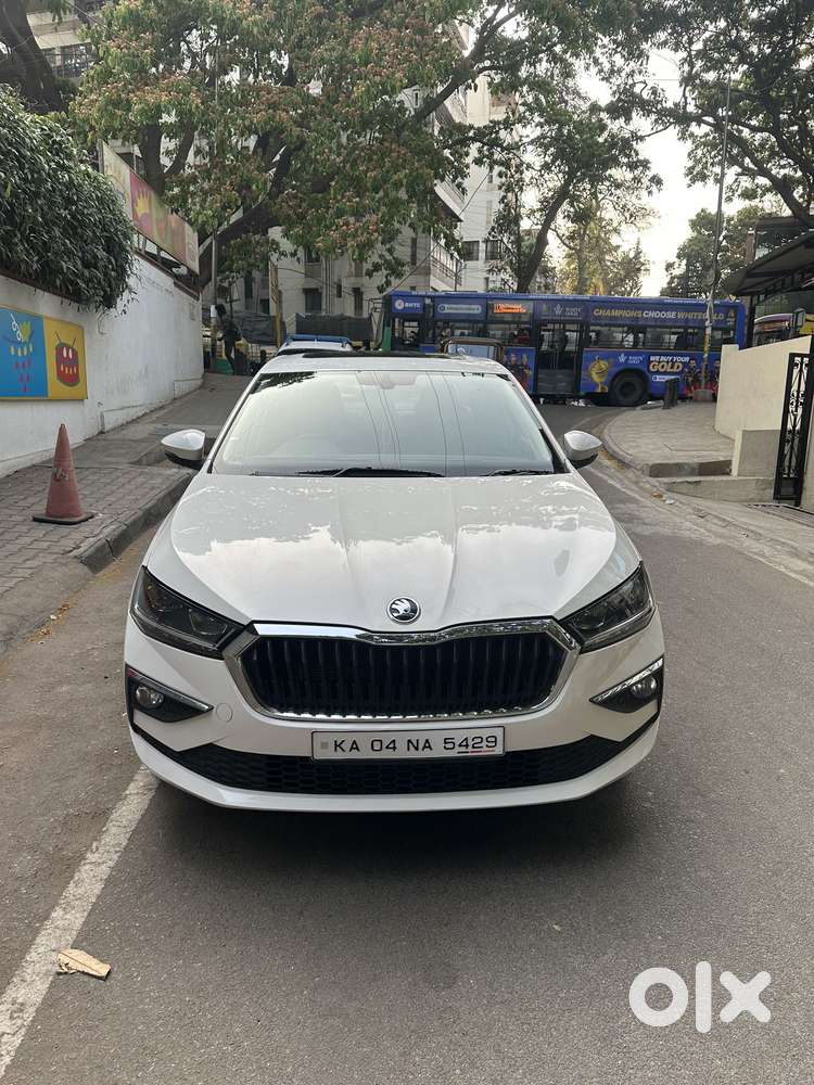 Skoda Slavia 1.5 Tsi Style At, 2022, Petrol