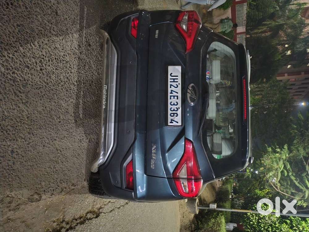 Xuv 300 1.5 W8(o) Diesal