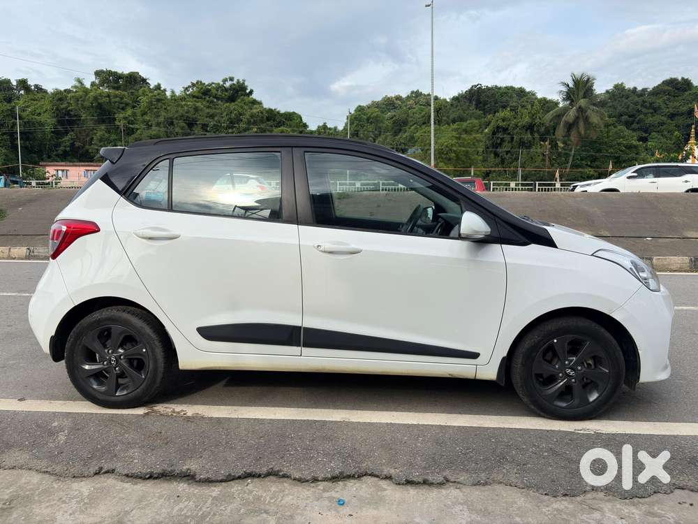 Hyundai Grand I10 1.2 Sportz(o) Dual Tone, 2019, Petrol