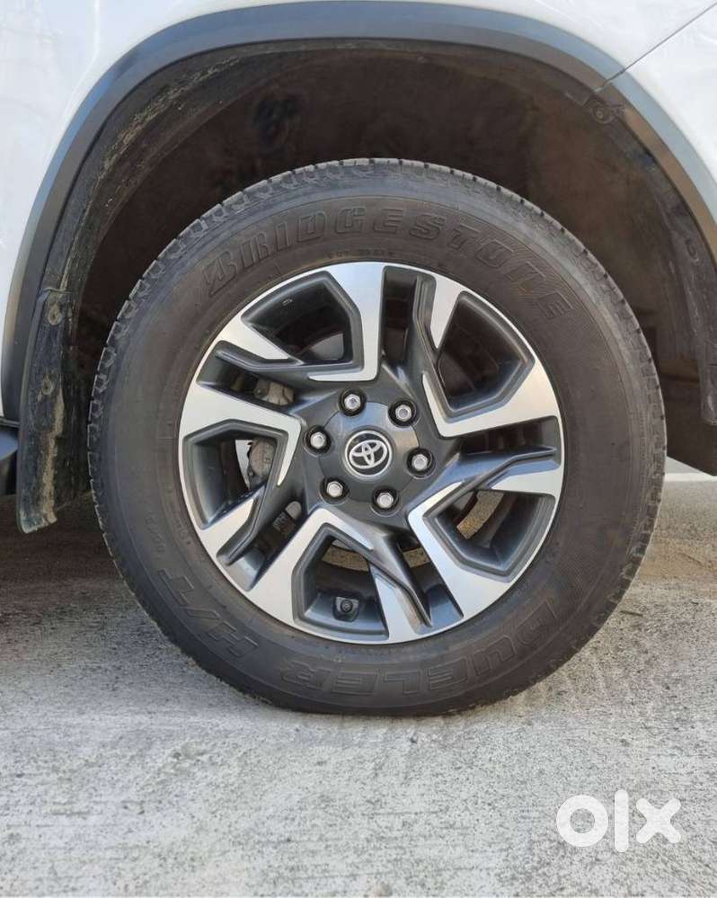 Toyota Innova Crysta