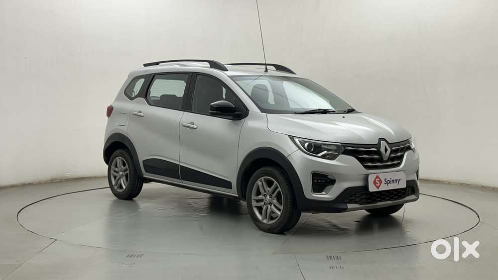 Renault Triber Rxz, 2022, Petrol