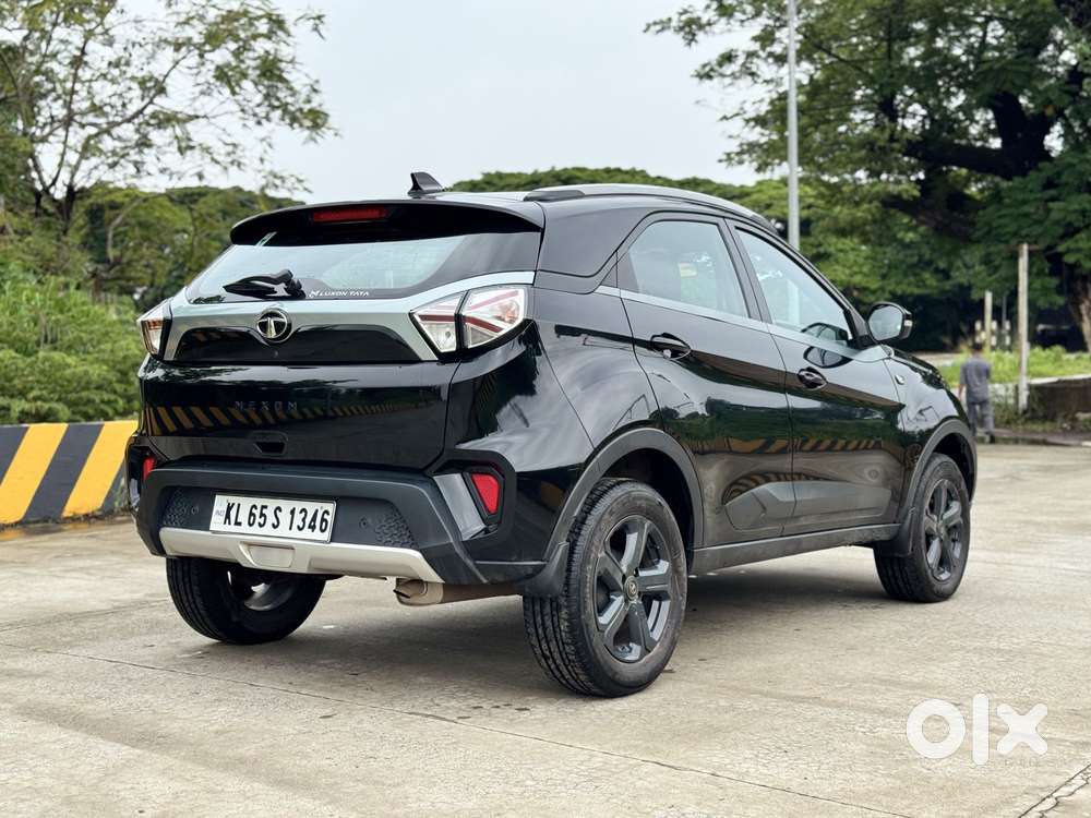 Tata Nexon 1.2 Revotron Xza Plus, 2022, Petrol