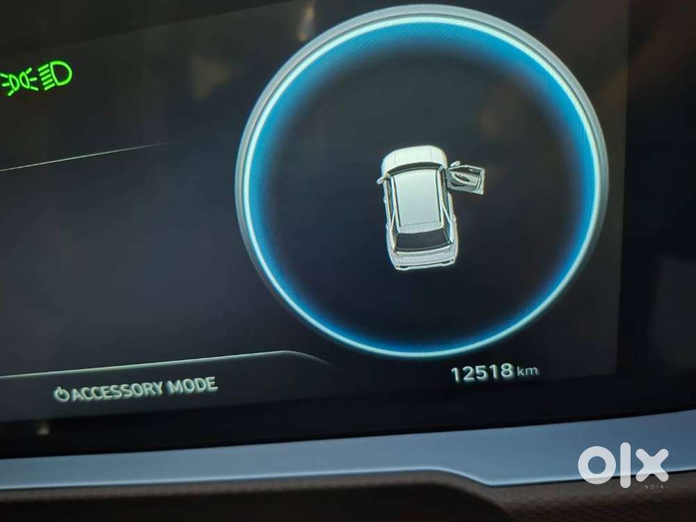 Hyundai Alcazar 2025 Petrol 12518 Km Driven