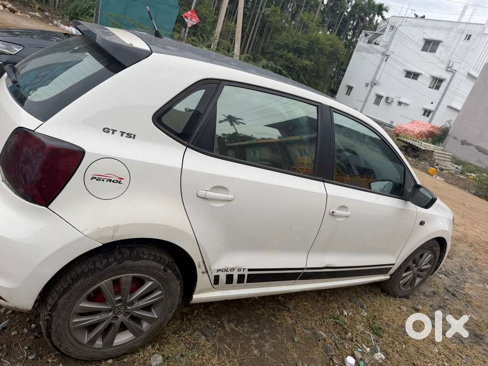 Volkswagen Polo Petrol 2015