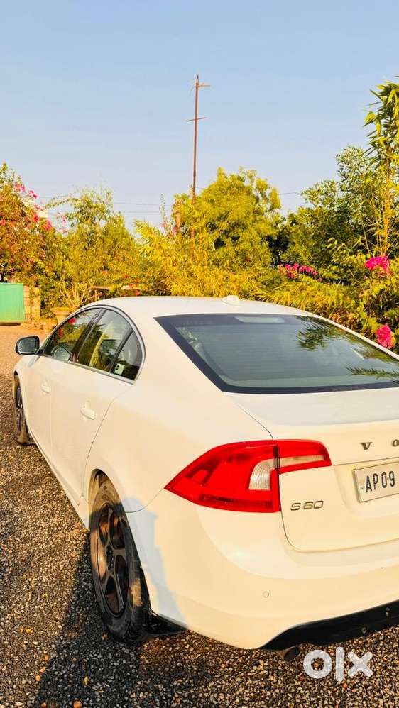Volvo Diesel 2012 Car
