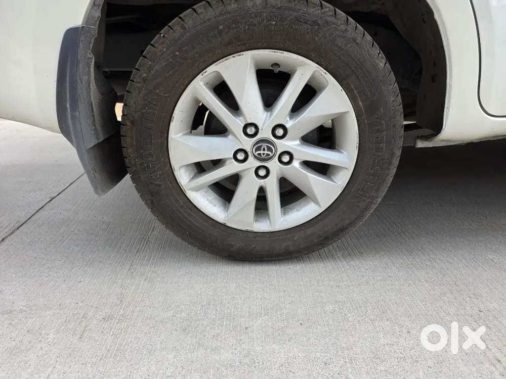 Toyota Innova Crysta 2017
