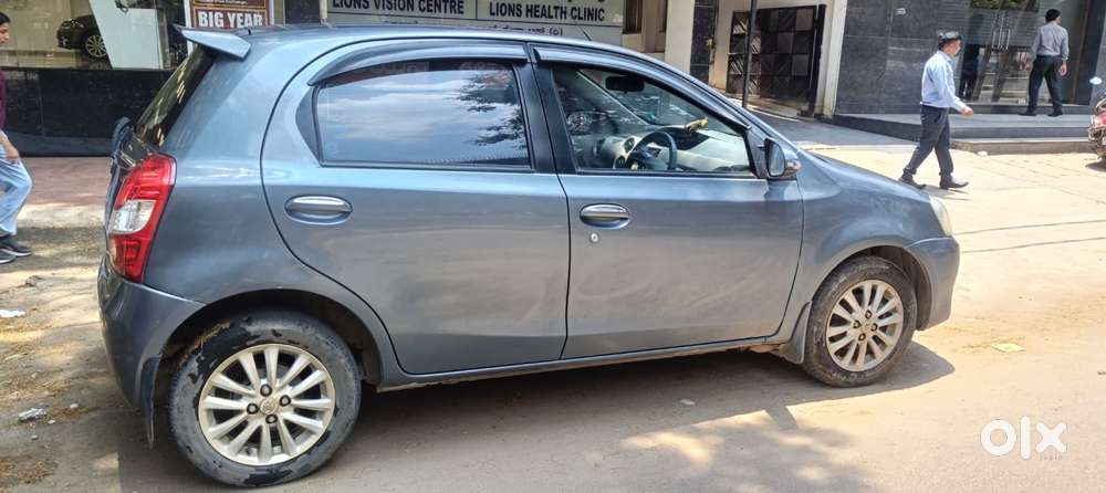 Toyota Etios Liva 1.2 Vx, 2016, Petrol