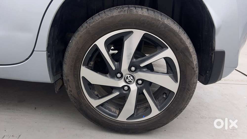 Toyota Glanza 1.2 V, 2023, Petrol