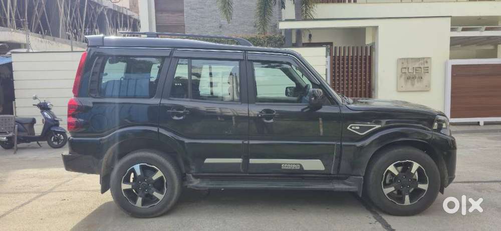 Mahindra Scorpio Classic 2.2 S 11 Mt 7 Cc, 2023, Diesel
