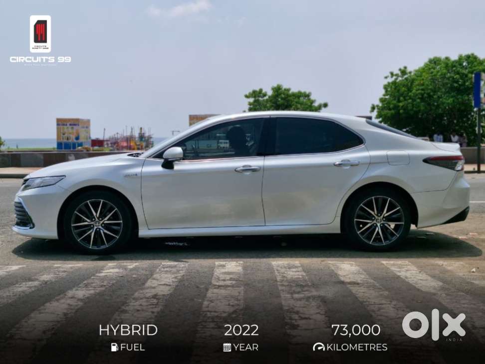 Toyota Camry Hybrid, 2022, Petrol