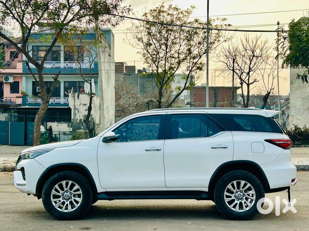 Toyota Fortuner 4x4 At 2.8 Diesel, 2023, Diesel