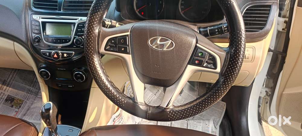 Hyundai Verna Fluidic 1.6 Crdi Sx Opt, 2011, Diesel