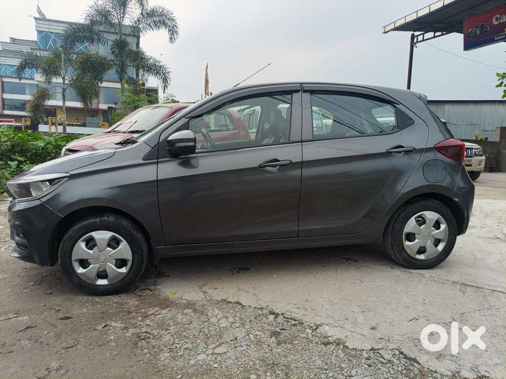 Tata Tiago 1.2 Revotron Xt, 2020, Petrol