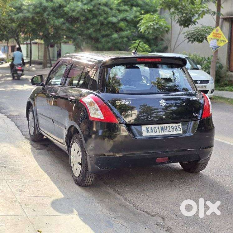 Maruti Suzuki Swift Vxi, 2011, Petrol