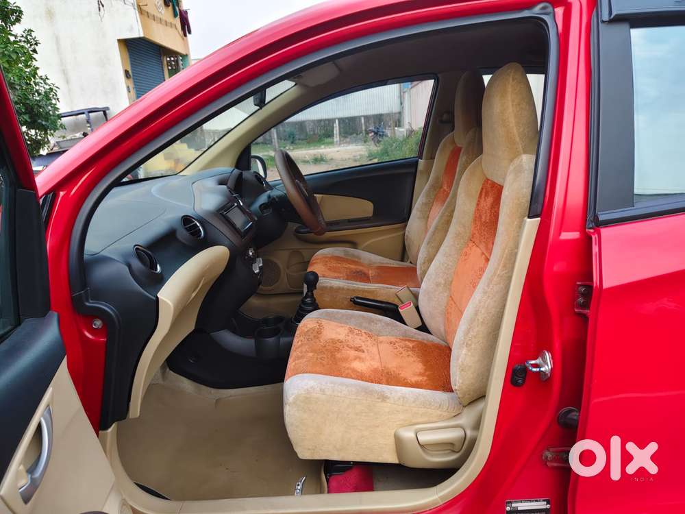 Honda Brio 2011-2013 V Mt, 2013, Petrol