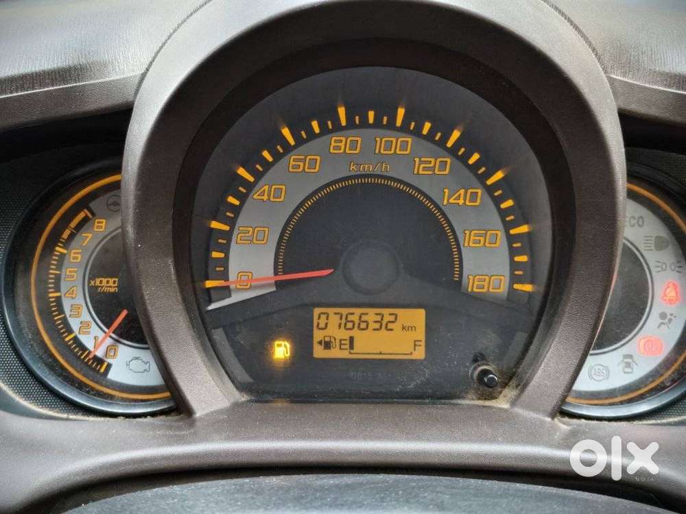 Honda Brio Vx Mt, 2013, Petrol
