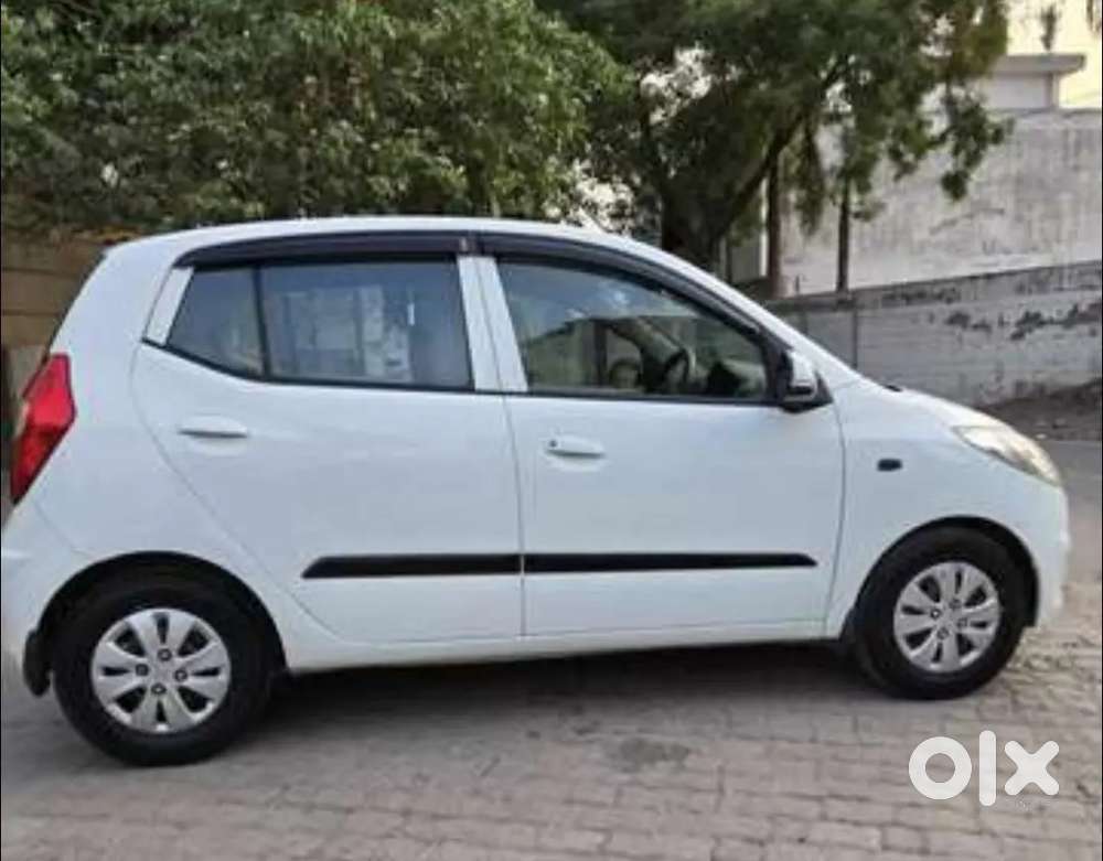 Hyundai I10 2009 Cng & Hybrids Well Maintained Valid 2030