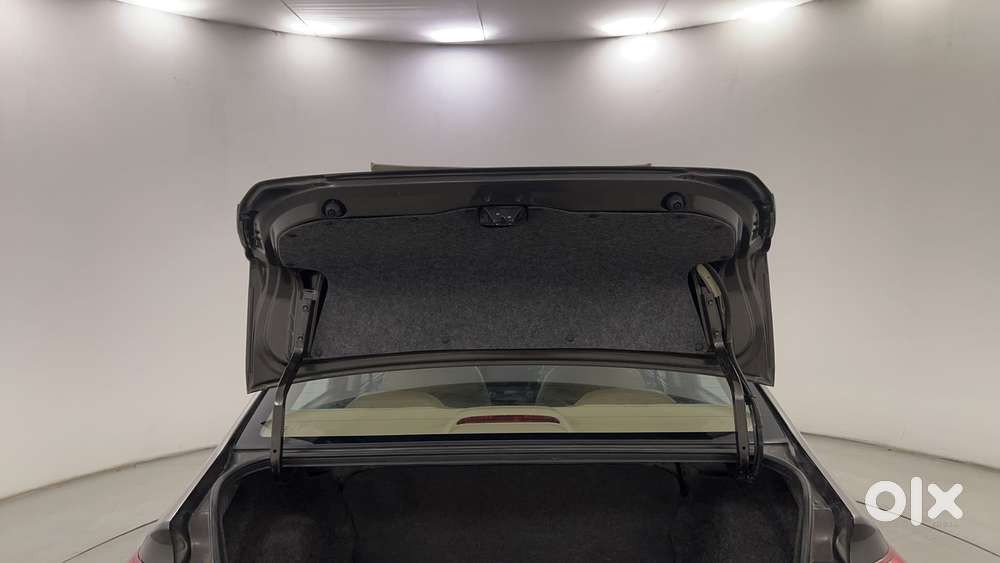 Honda Amaze Vx 1.2 Petrol Mt, 2022, Petrol