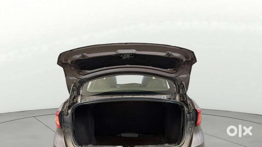 Tata Tigor 1.2 Revotron Xz Option, 2017, Petrol