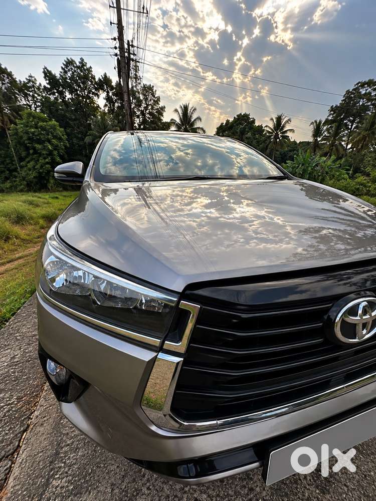 Toyota Innova Crysta 2019 2.8 At