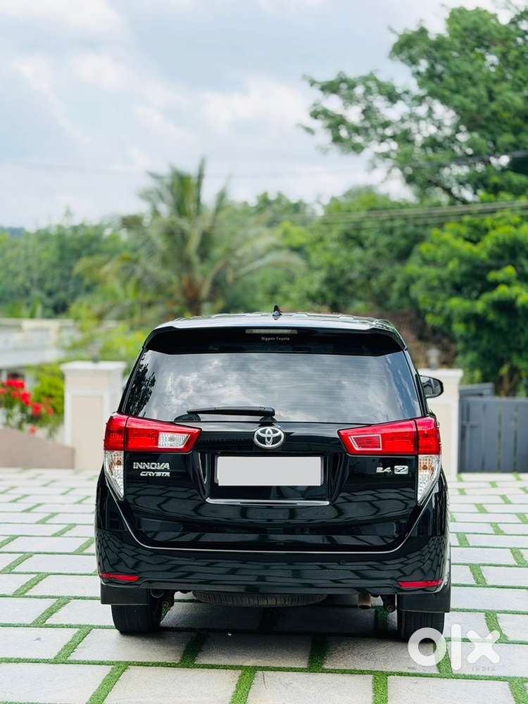 Toyota Innova Crysta Diesel 40000 Km Driven