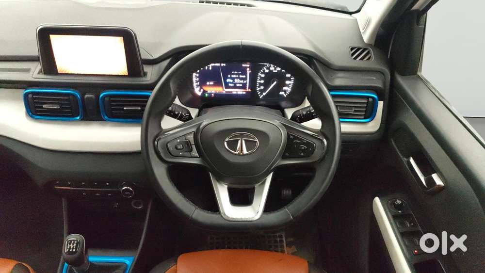 Tata Punch 1.2 Revotron Creative Ira Dual Tone, 2021, Petrol