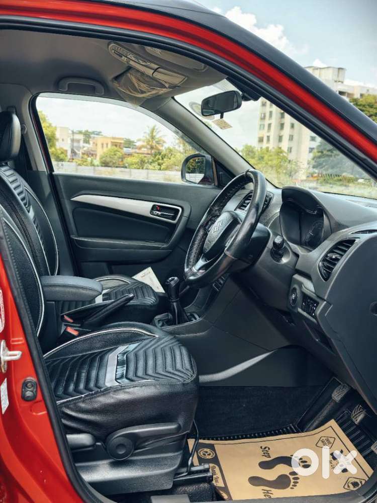 Maruti Suzuki Brezza Zdi+ Dual Tone, 2017, Diesel
