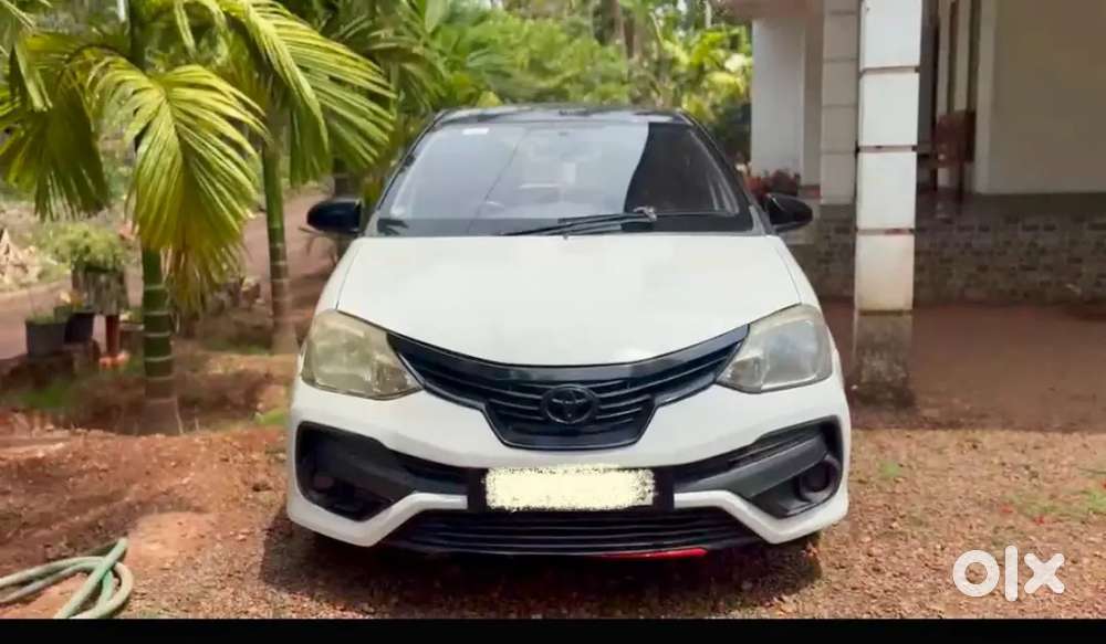 Toyota Etios Live