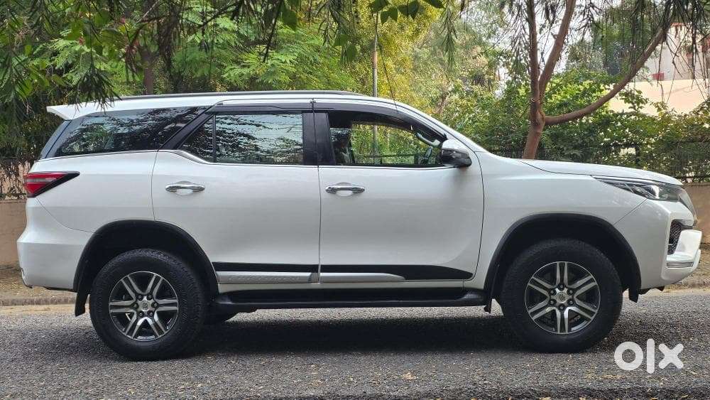Toyota Fortuner 4x2 At 2.8 Diesel, 2022, Diesel