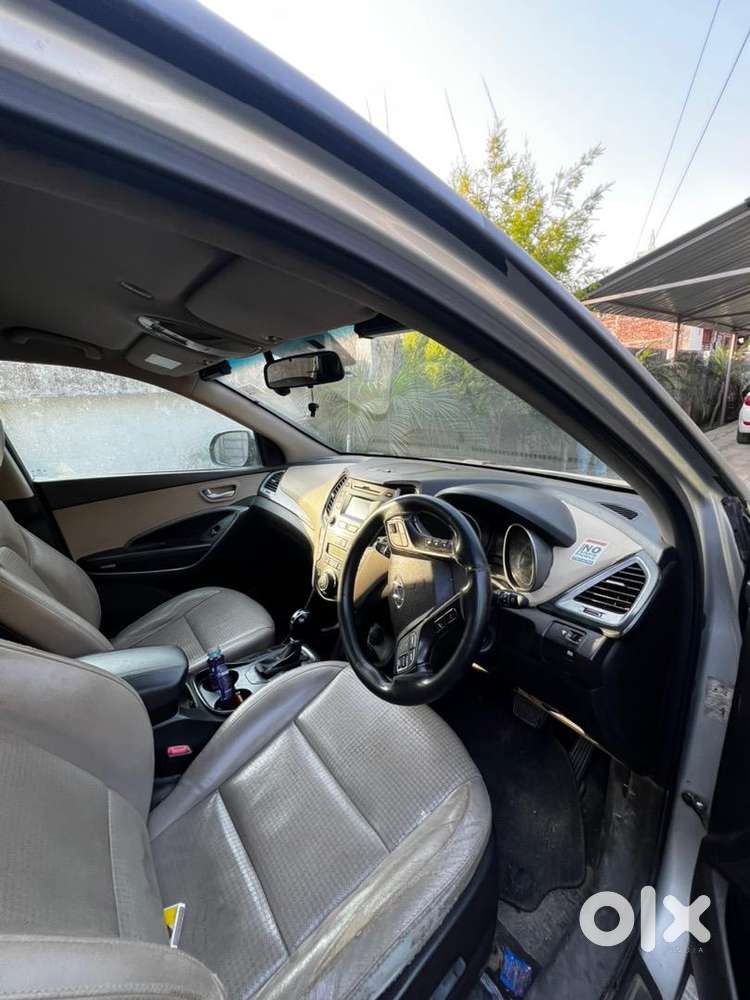 Hyundai Santa Fe 2014 Diesel 88542 Km Driven