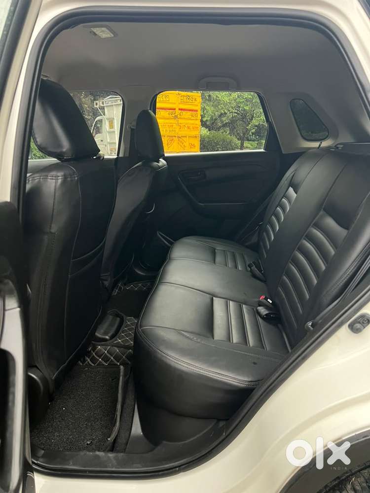 Maruti Suzuki Brezza 1.5 Vxi Smart Hybrid, 2021, Petrol