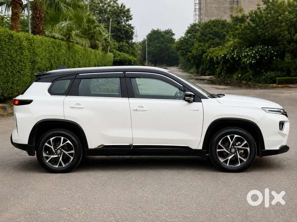 Toyota Urban Cruiser Hyryder 1.5 V Hybrid, 2023, Petrol