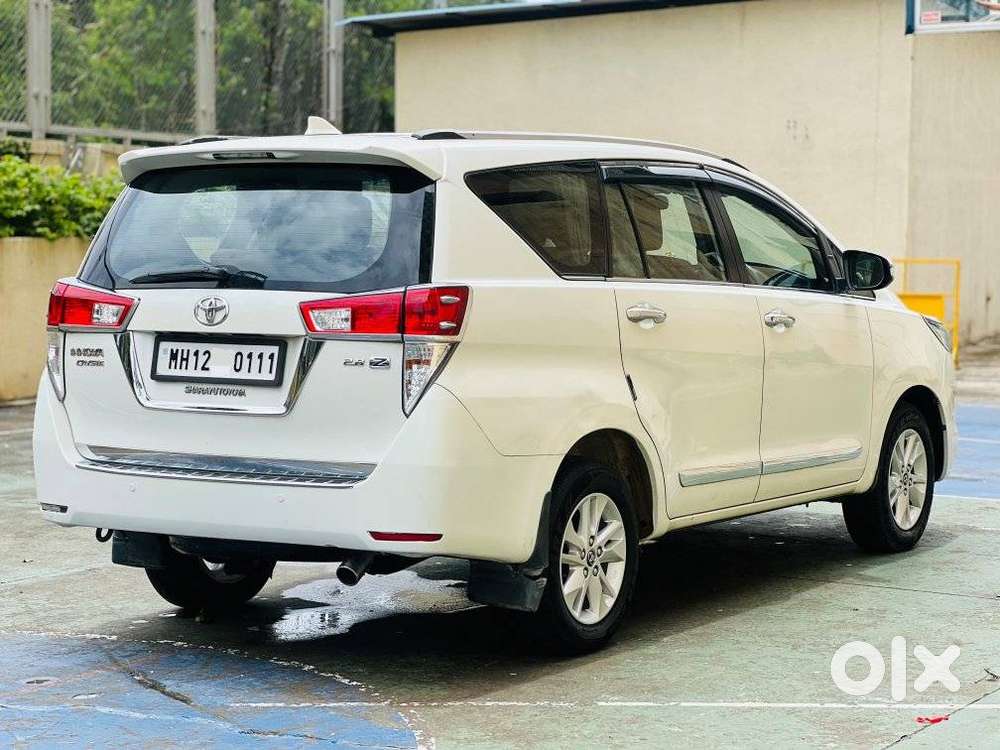 Toyota Innova Crysta 2.8 Zx At 7 Seater, 2017, Diesel