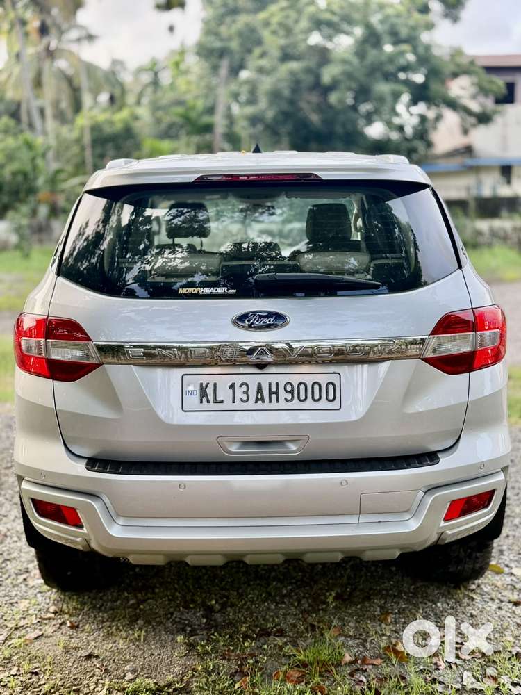 Ford Endeavour 2.2 Trend At 4x2, 2016, Diesel