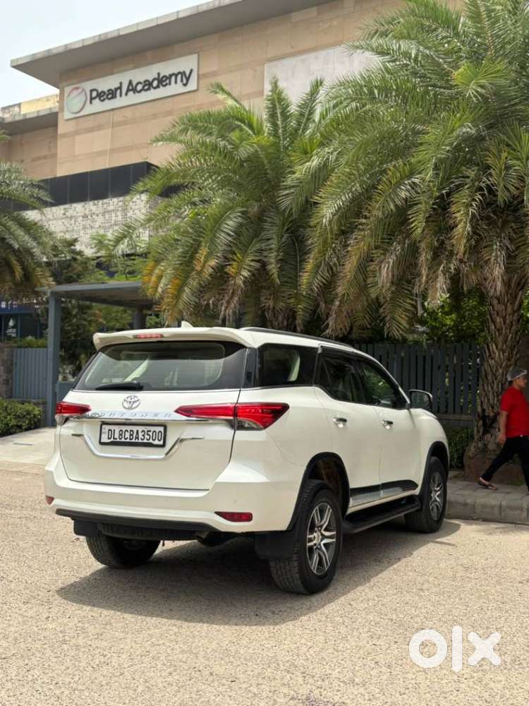 Toyota Fortuner 4x2 At 2.8 Diesel, 2020, Diesel