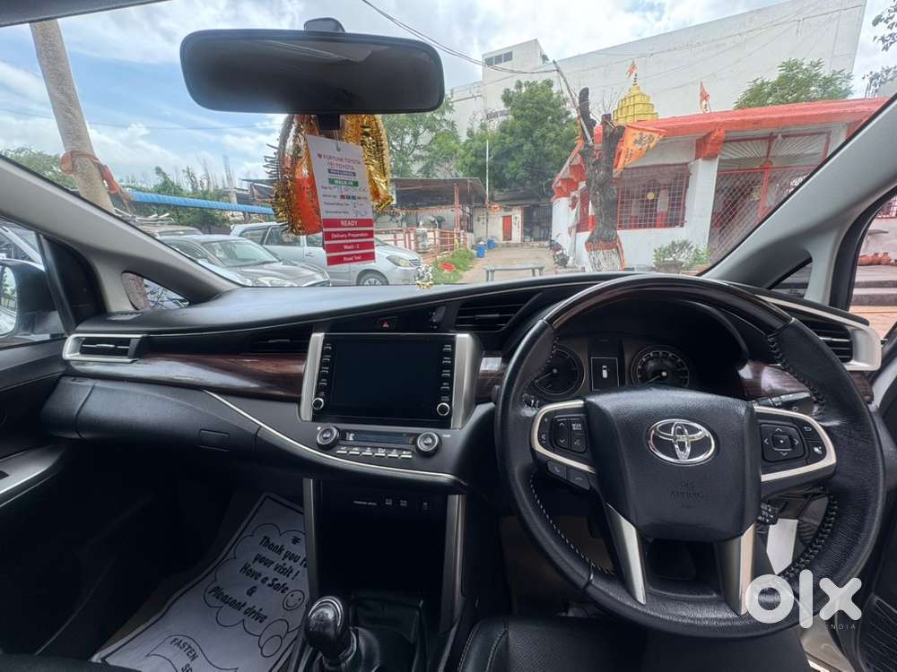 Toyota Innova Crysta 2022 Diesel Manual