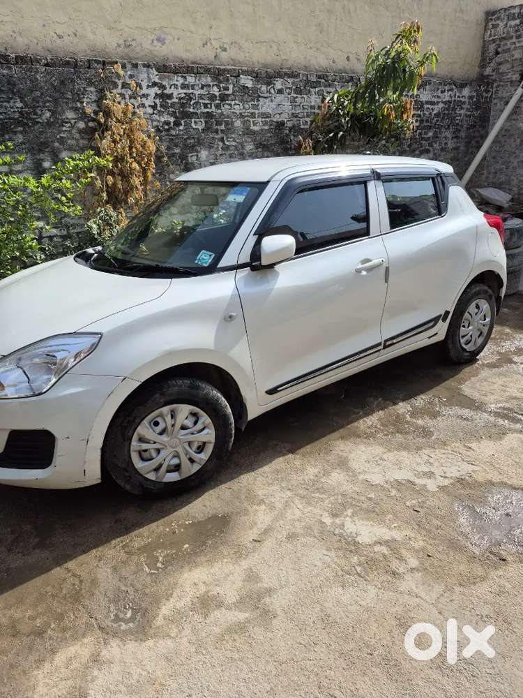 Maruti Suzuki New-gen Swift 2023 Petrol 15500 Km Driven