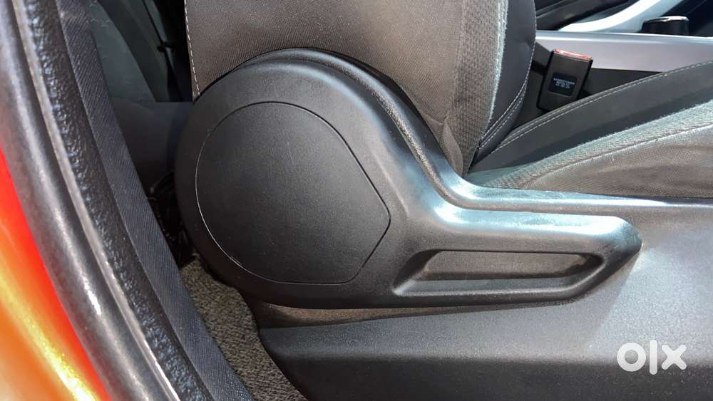 Tata Nexon 1.5 Revotorq Xma Amt (s), 2021, Petrol