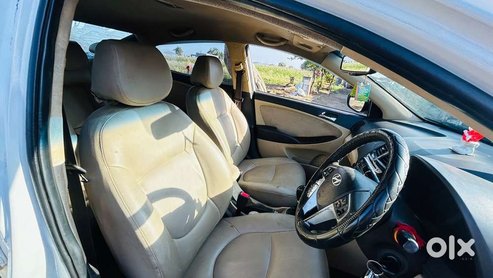 Hyundai Verna 2011 Manual
