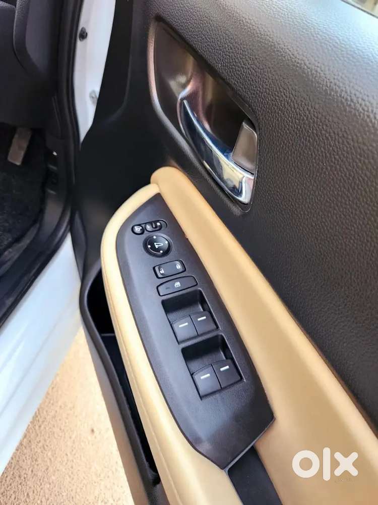 Honda City Zx 2023 Petrol Well Maintained