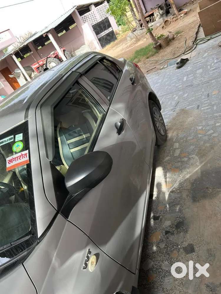 Maruti Suzuki Dzire Lxi 2013