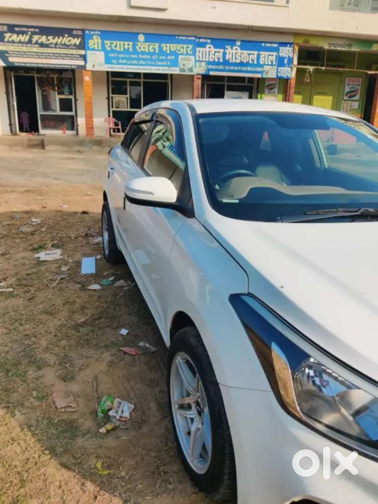 Single Person Driven I 20, Contact Sahil Medical Hall Balak Dist Hsr