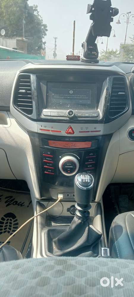 Mahindra Xuv300 W8 Option Diesel, 2023, Diesel